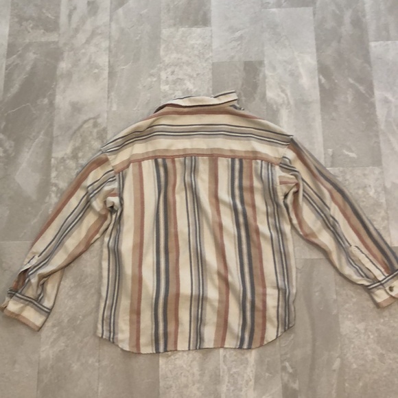 American Eagle button shirt - Picture 4 of 4